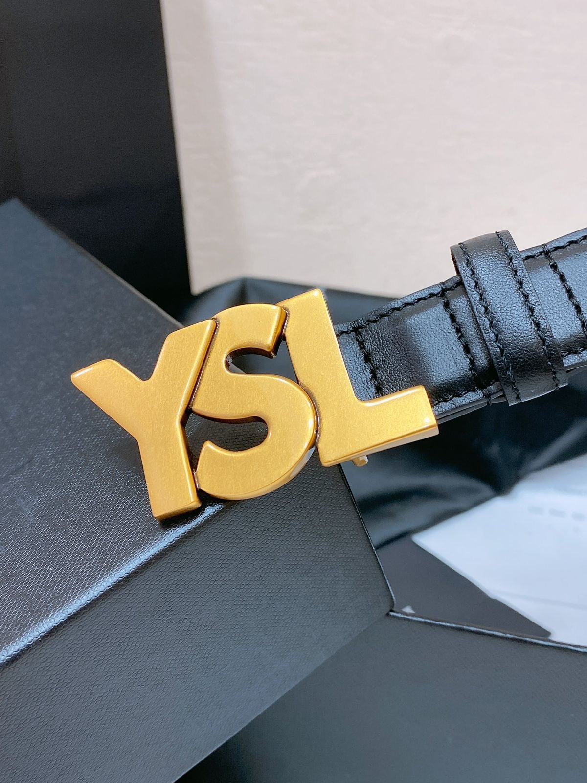 Ysl belt