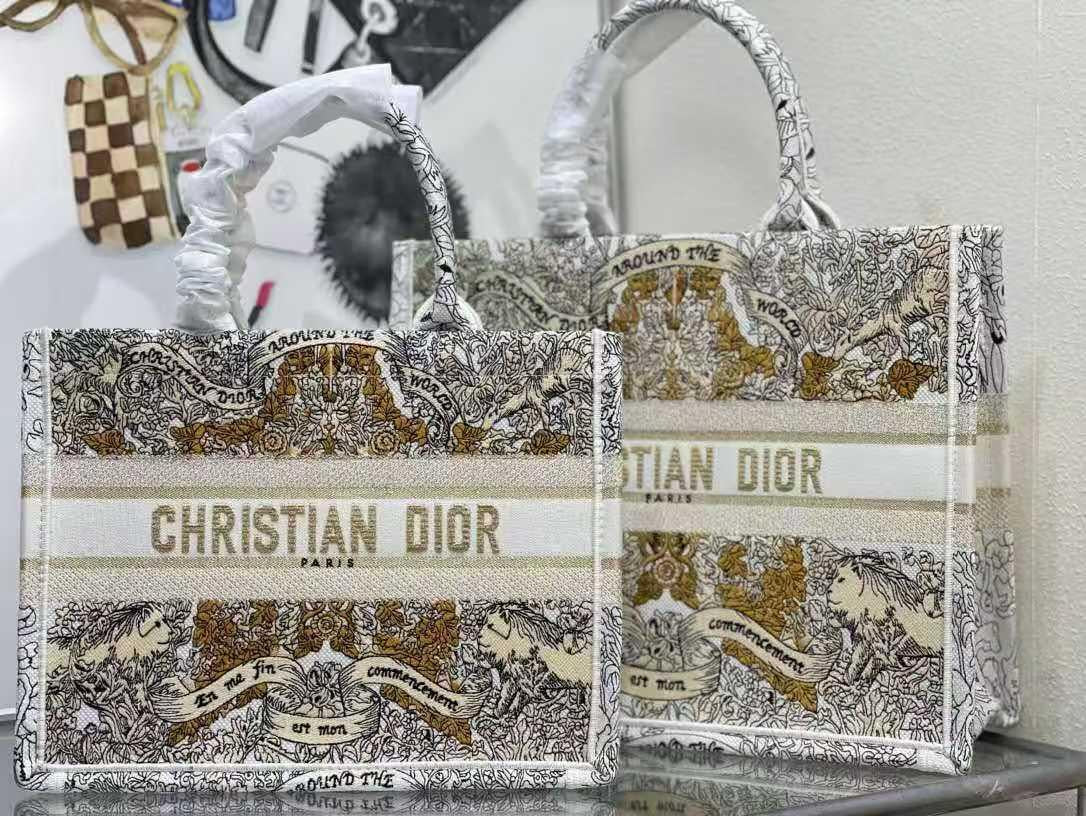 Lady dior bag