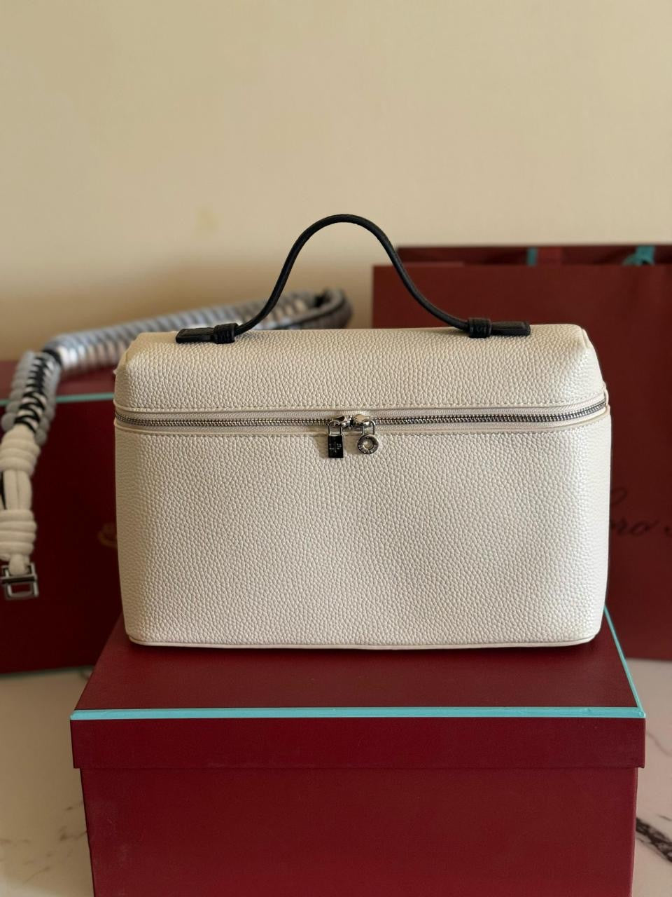 Loro piana bag 27 cm