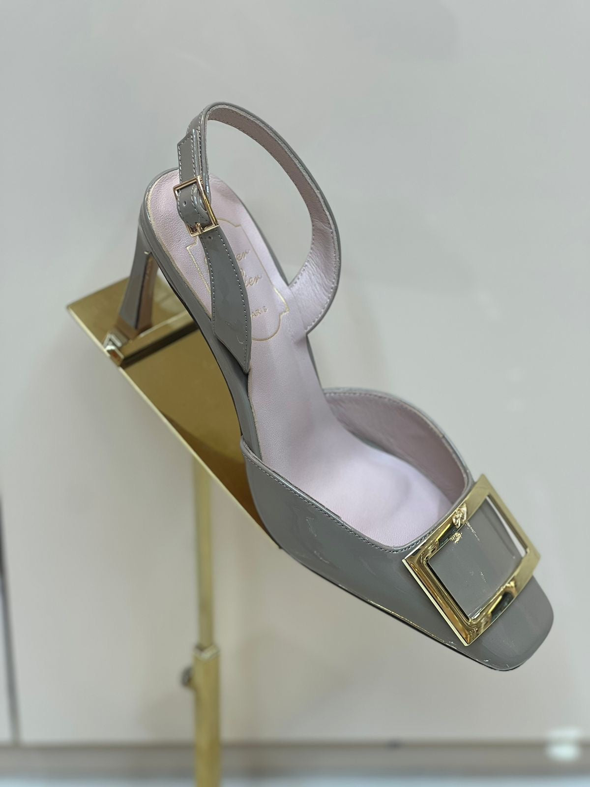 Roger vivier heels