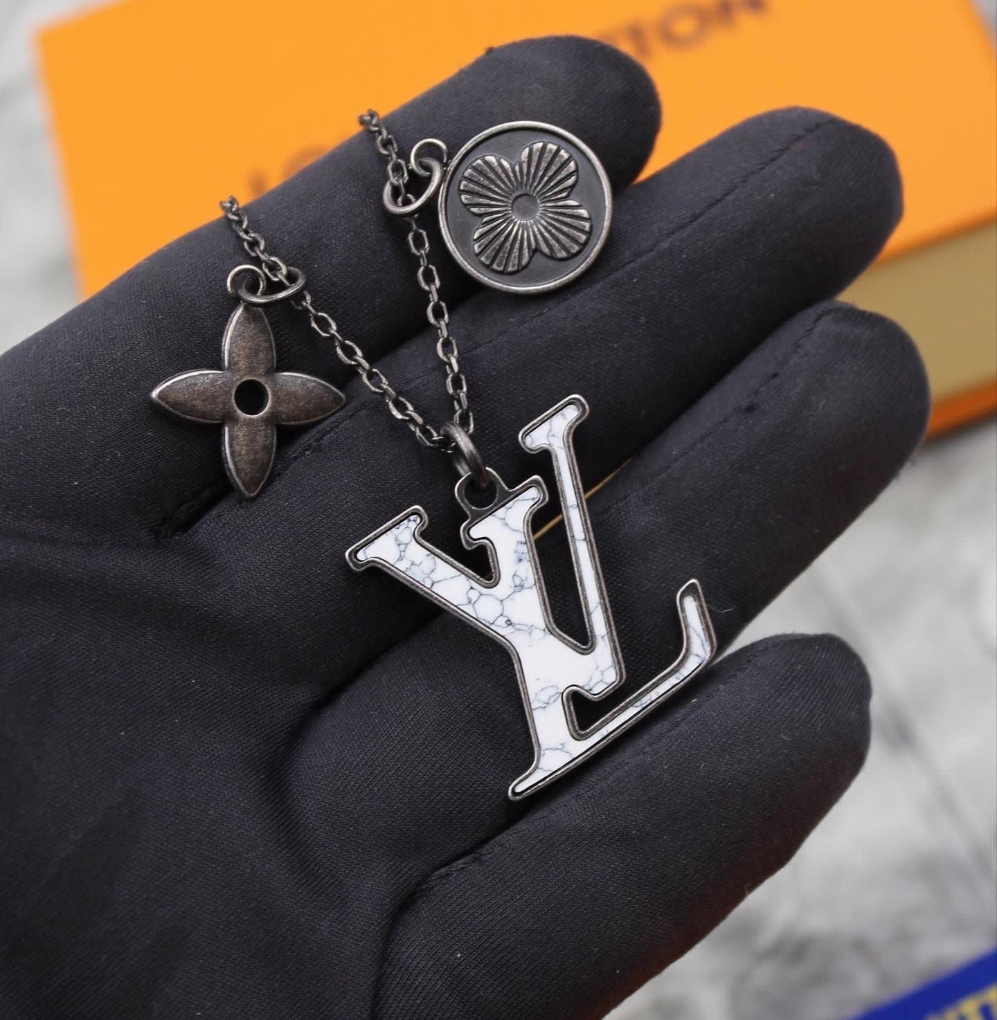 Lv keychain