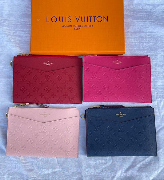 Lv bag - clutch