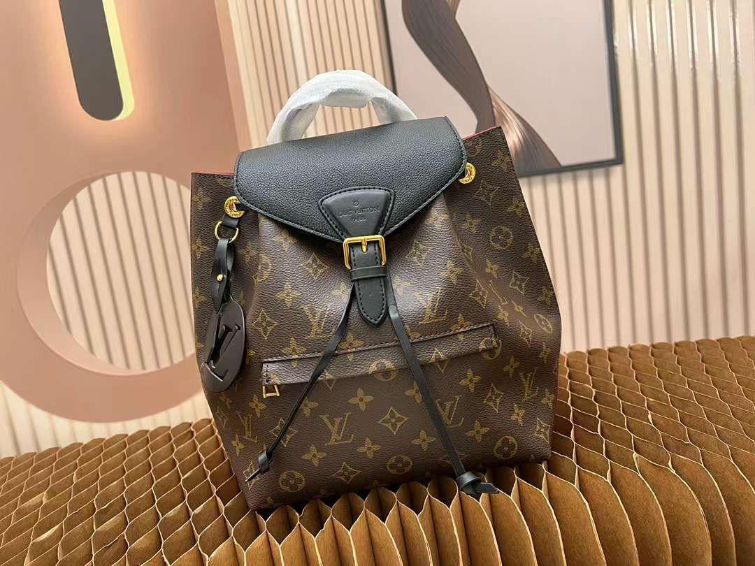 Lv bag packback