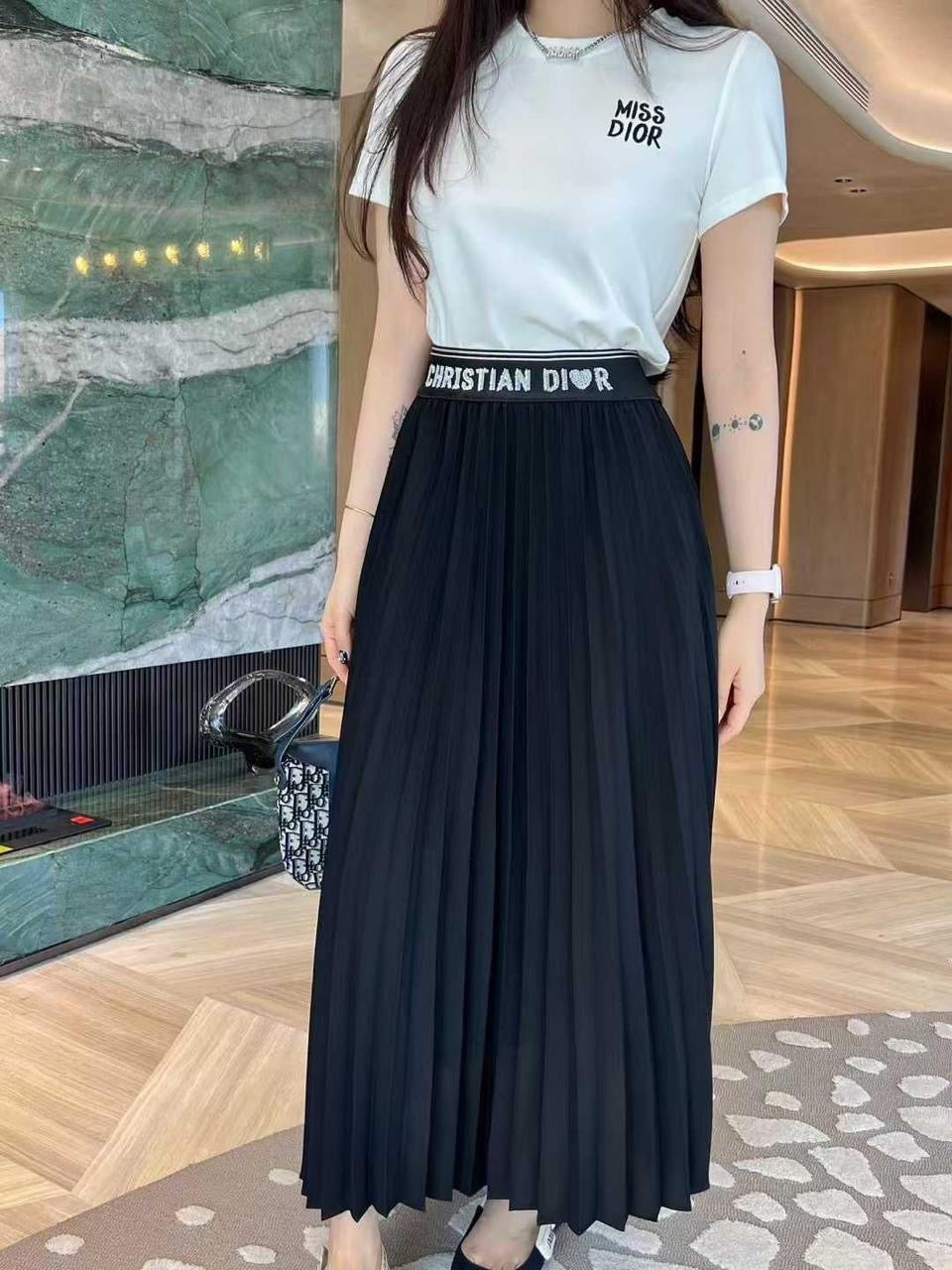 Dior clothes set / skirt & tshirt