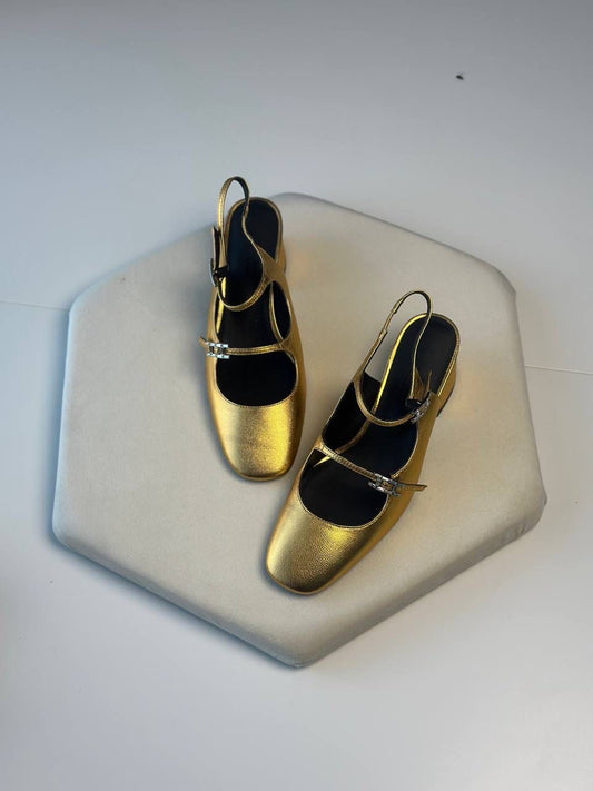 Hermes heels - gold