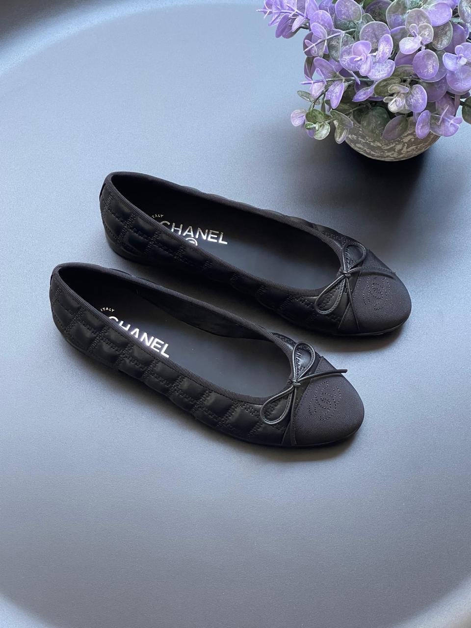 Chanel ballerina