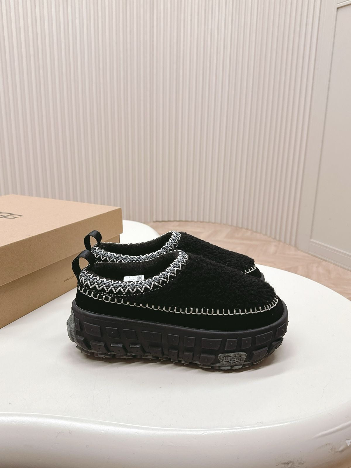 Ugg mules