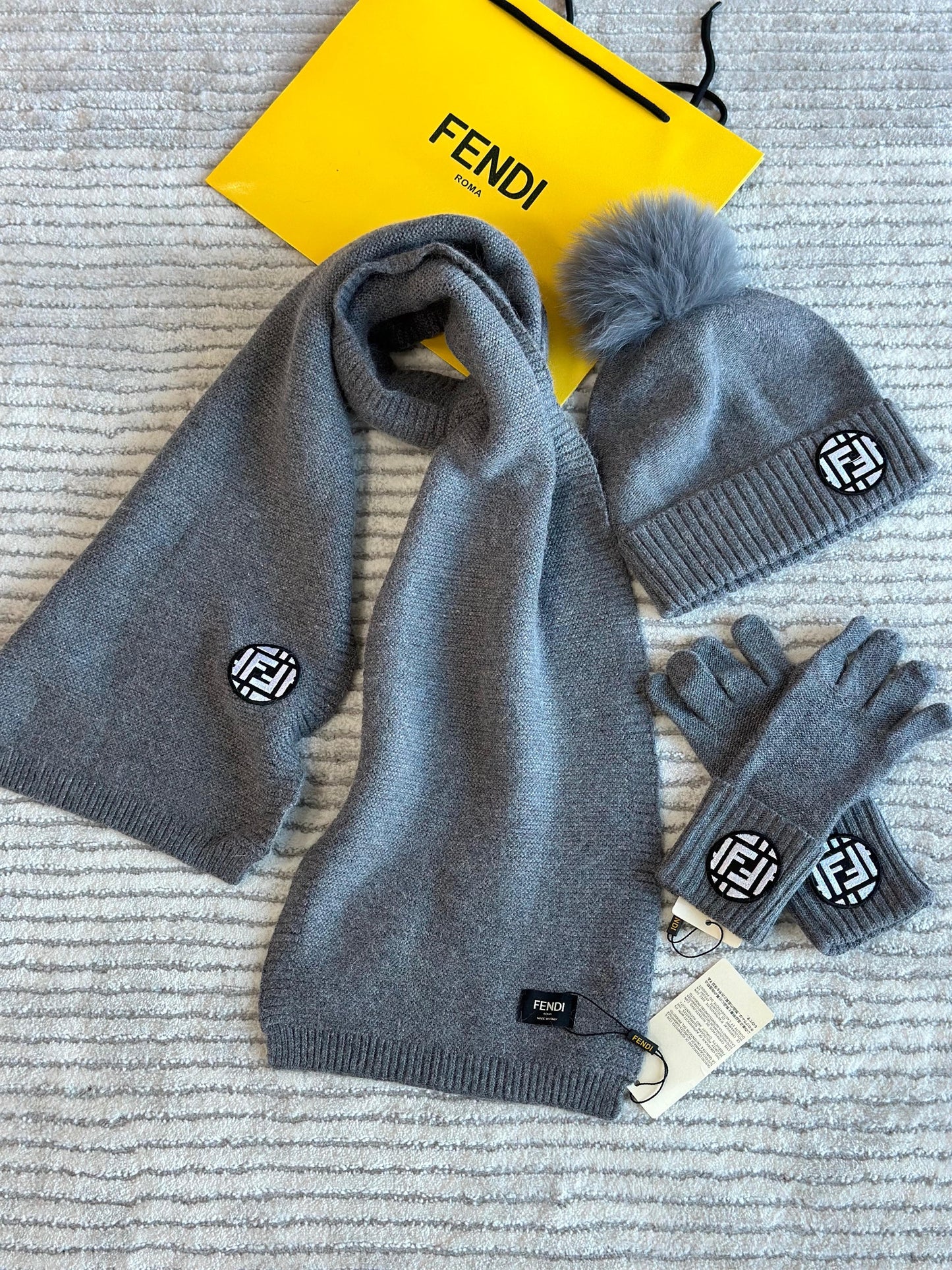 Fendi scarf & hat & gloves