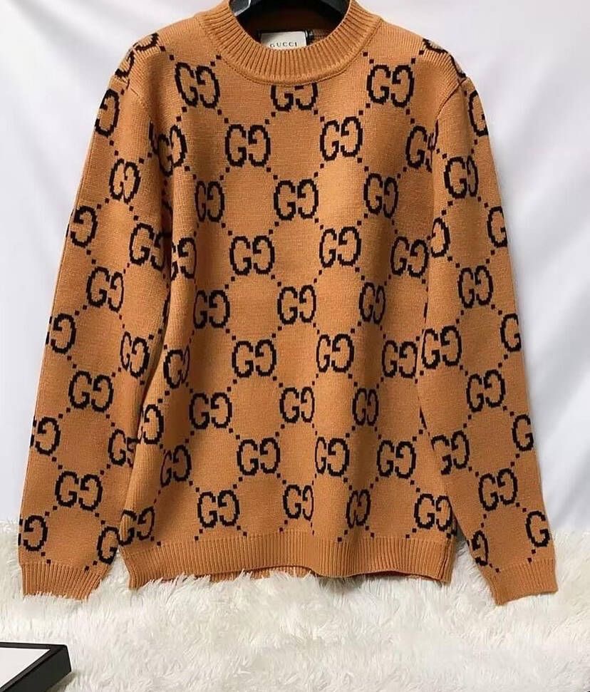 Gucci sweater