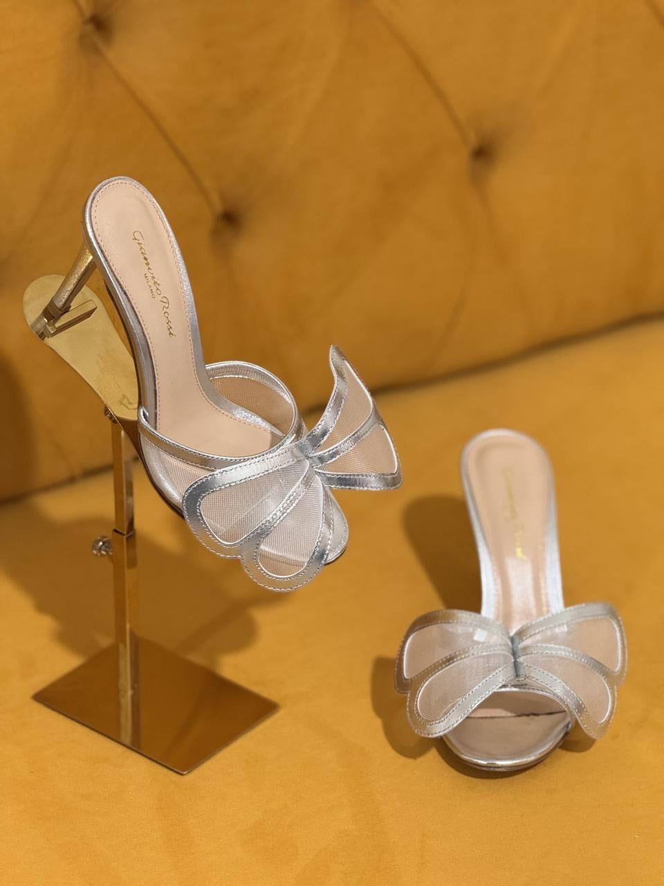 G rossi sandals heels