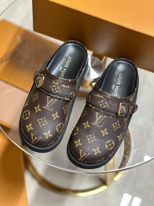 Lv mules - slippers