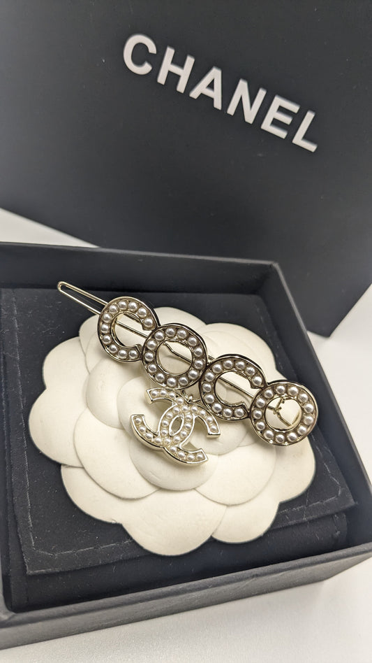 Chanel jewelry  - hair clip