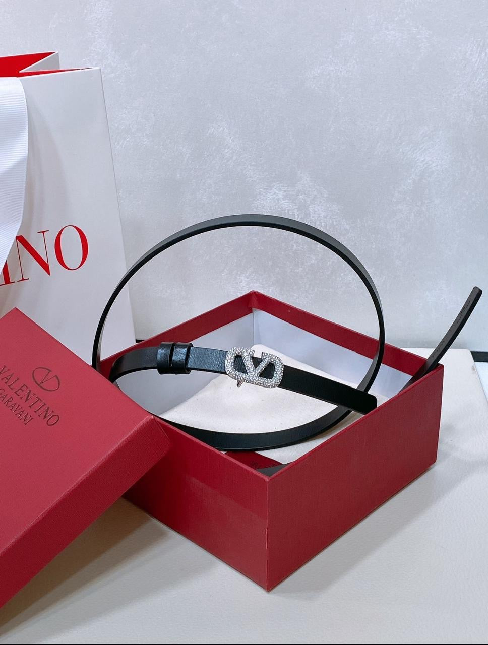 Valentino belt - thin with stones