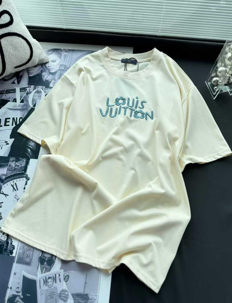 Lv tshirt