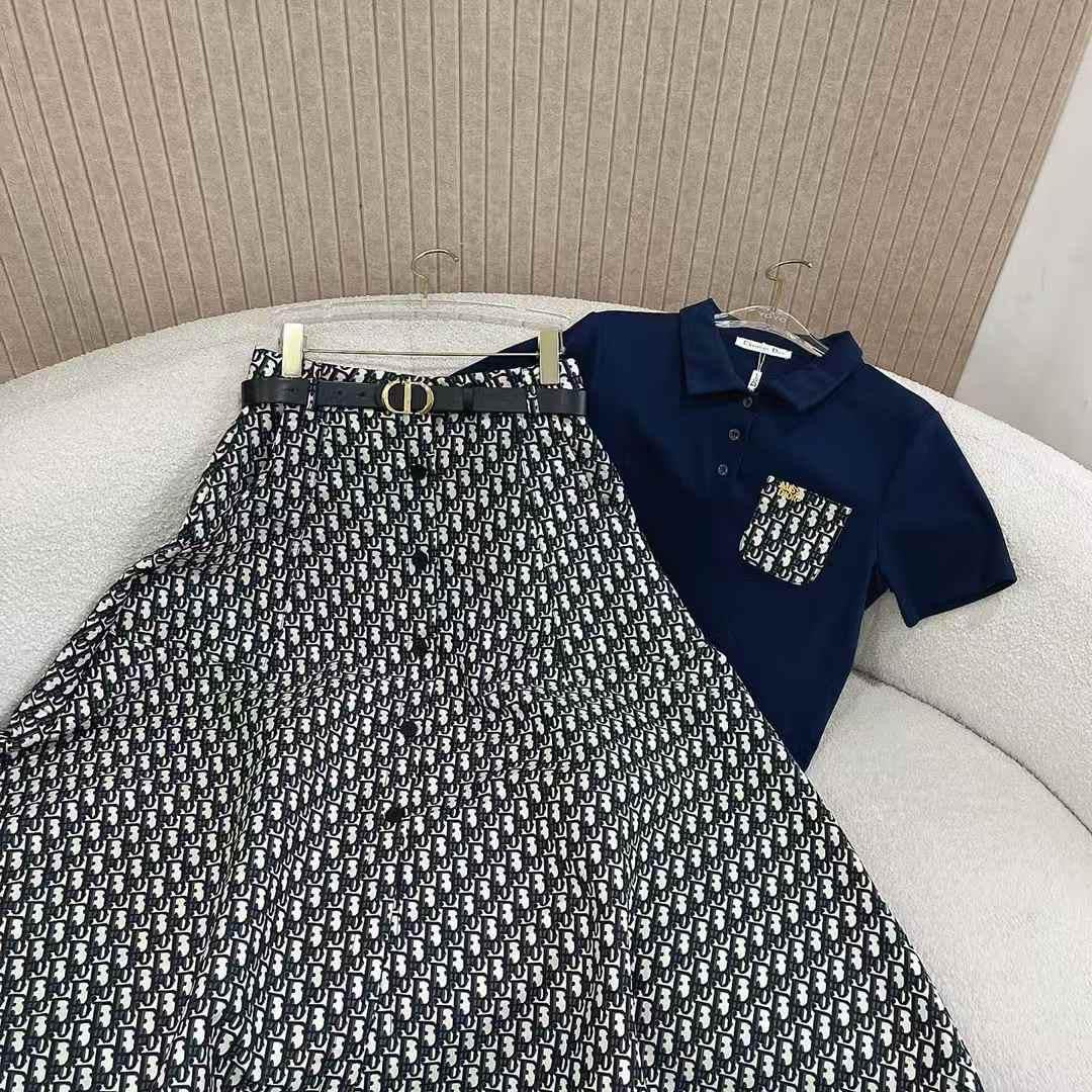 Dior clothes set / skirt & Tshirt