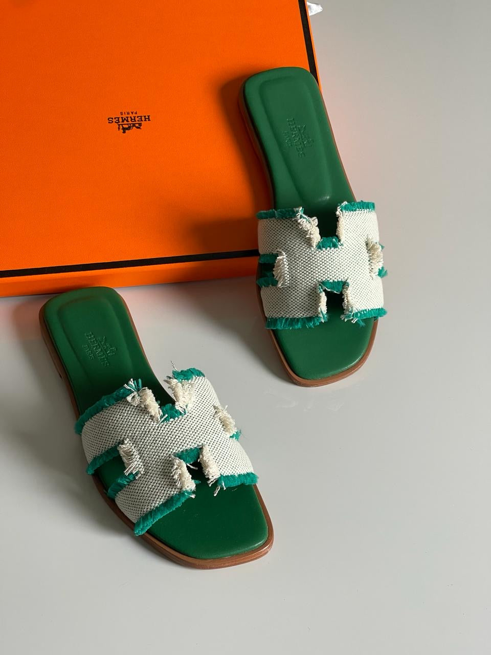 Hermes slippers