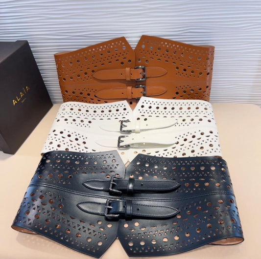 Alaia belt
