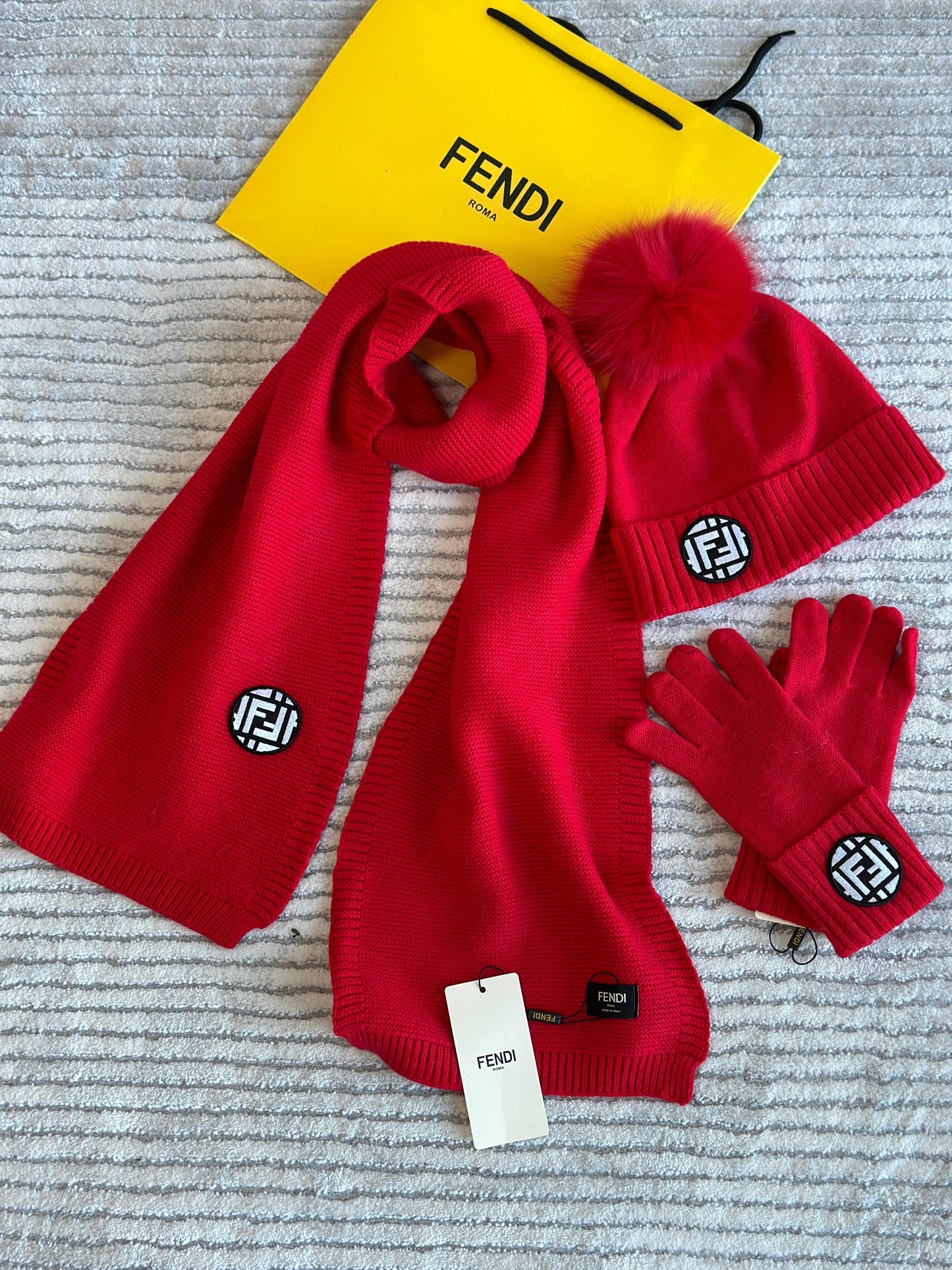 Fendi scarf & hat & gloves