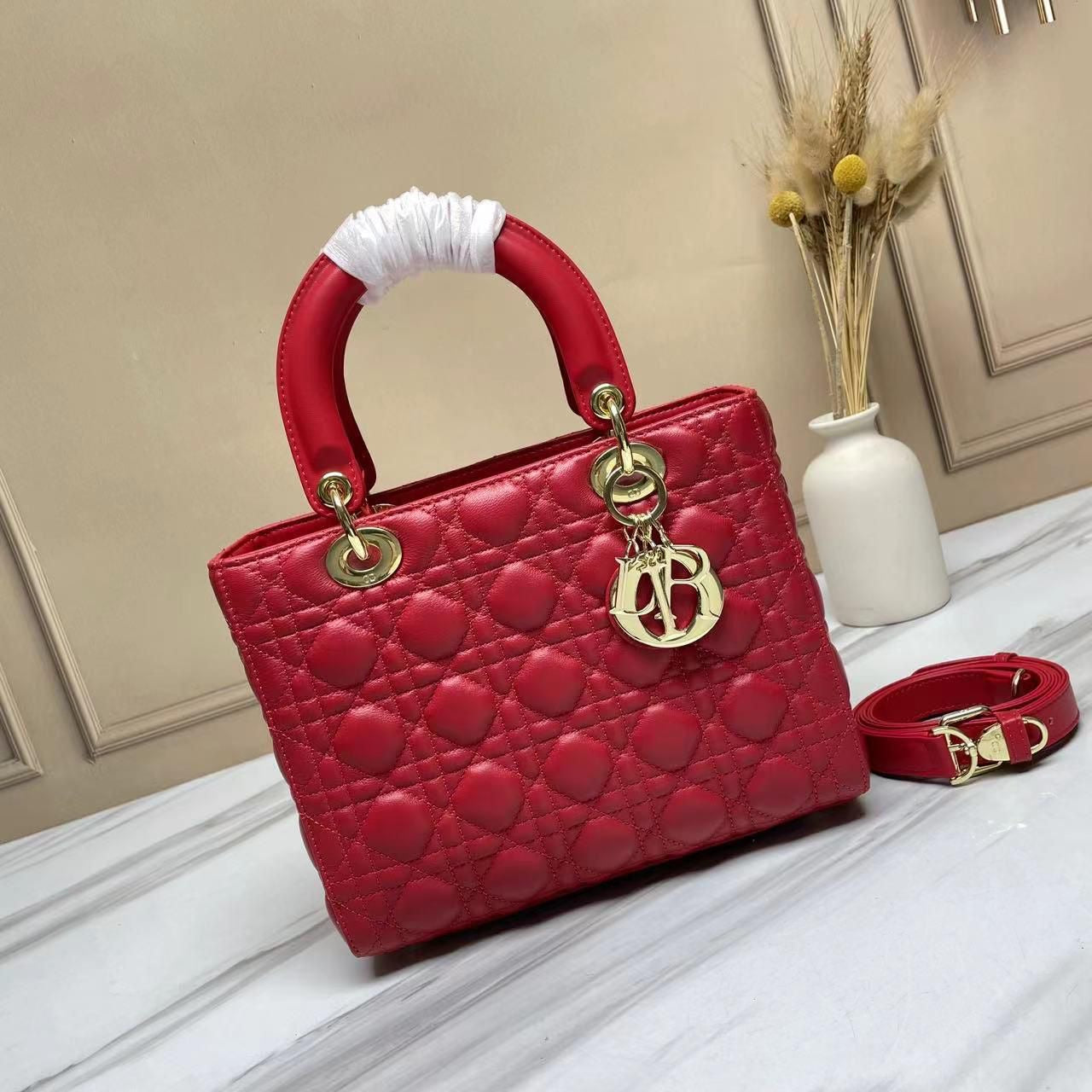 Lady dior bag 24 cm