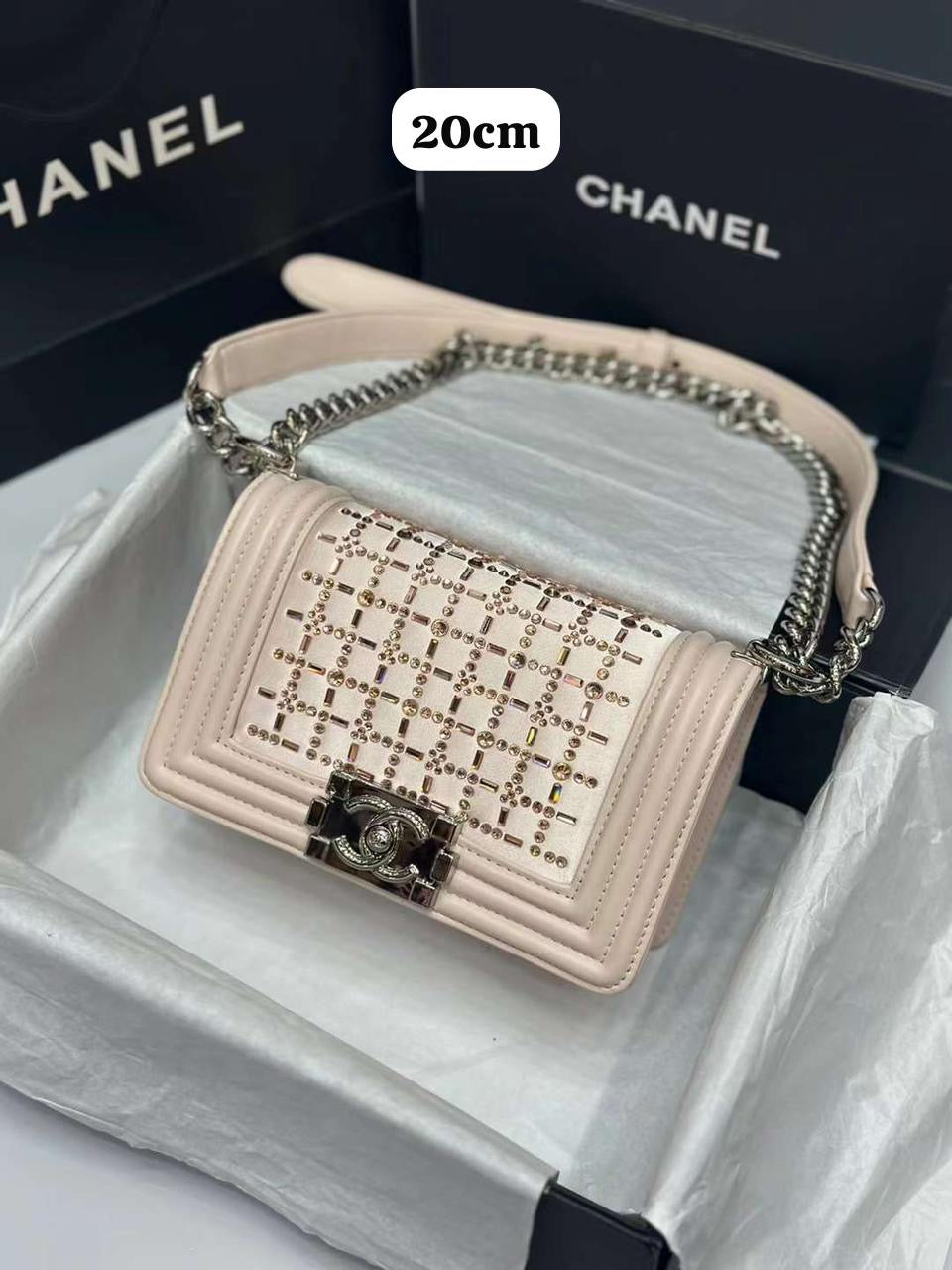 Chanel bag 550/500