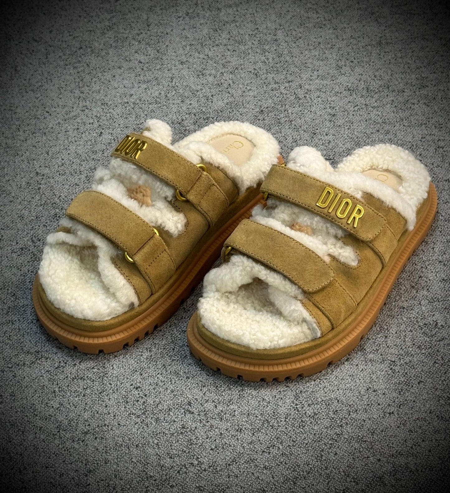 Dior sandals. - fur