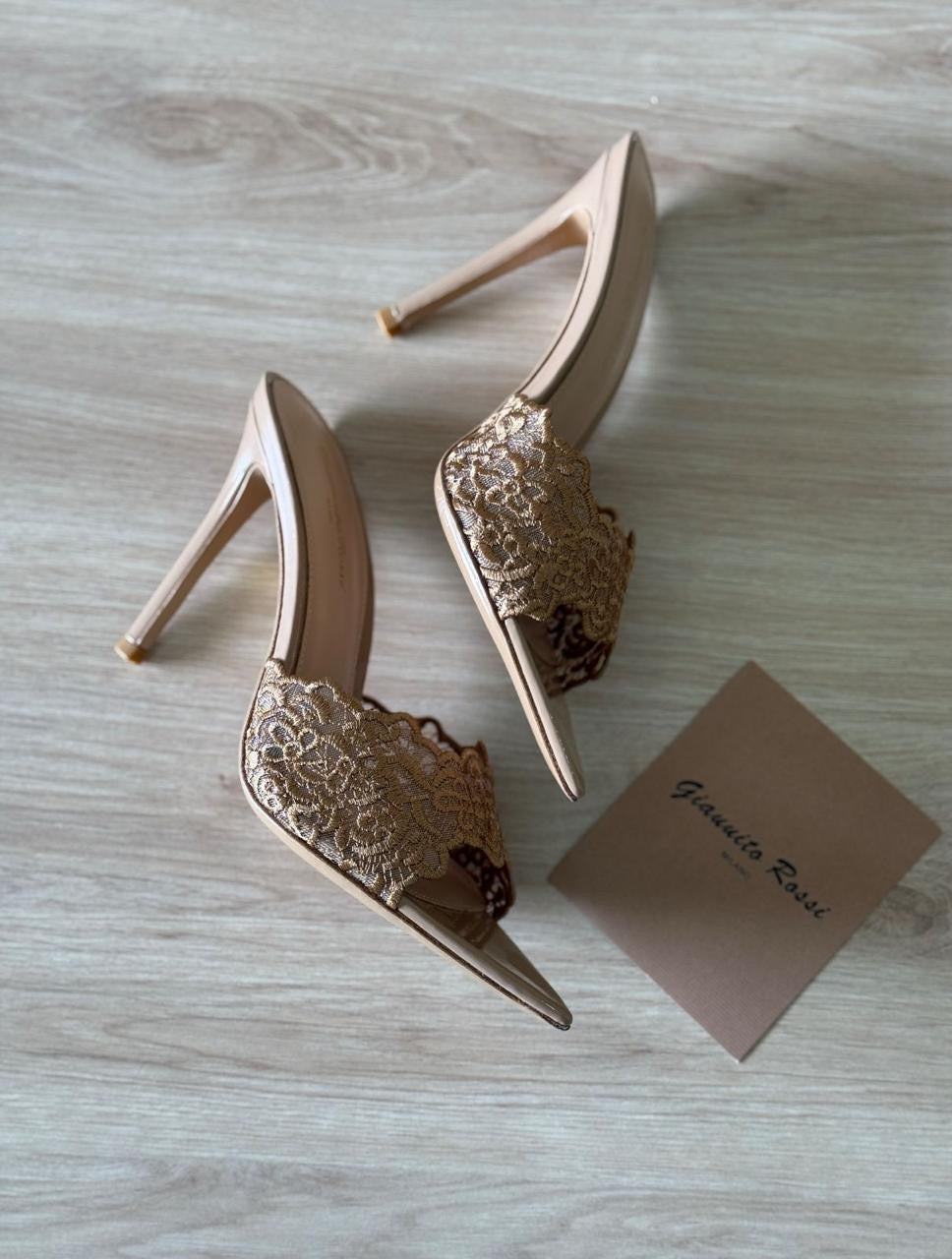 G rossi heels