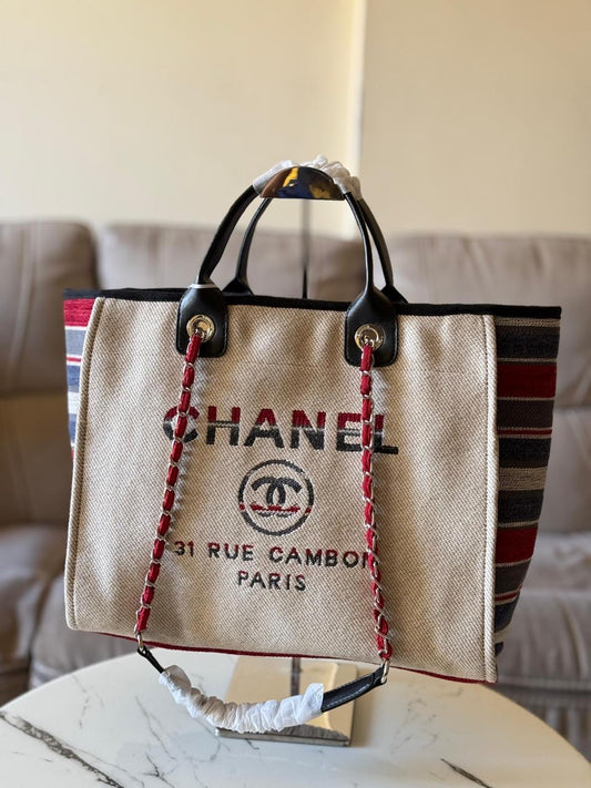 Chanel bag tote