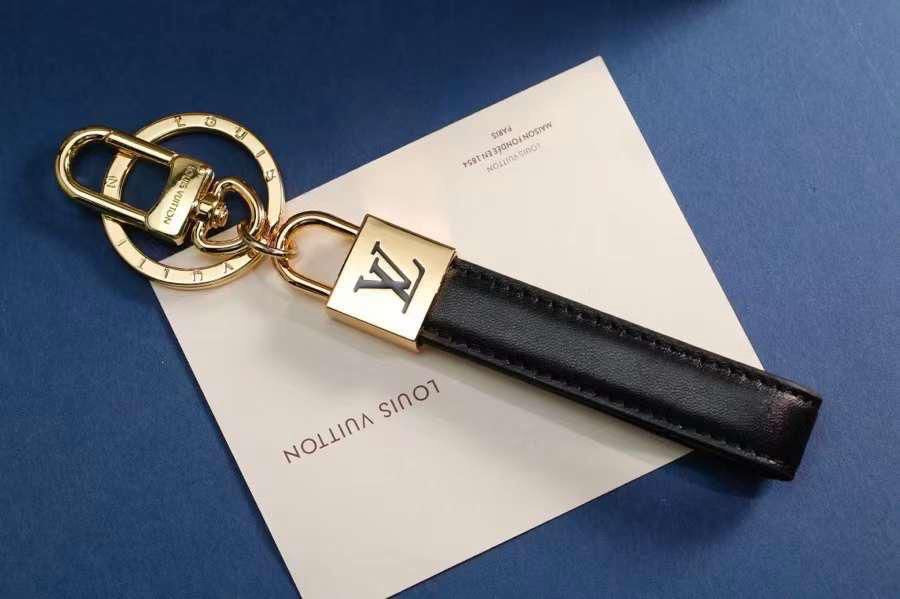 Lv jewelry- keychain