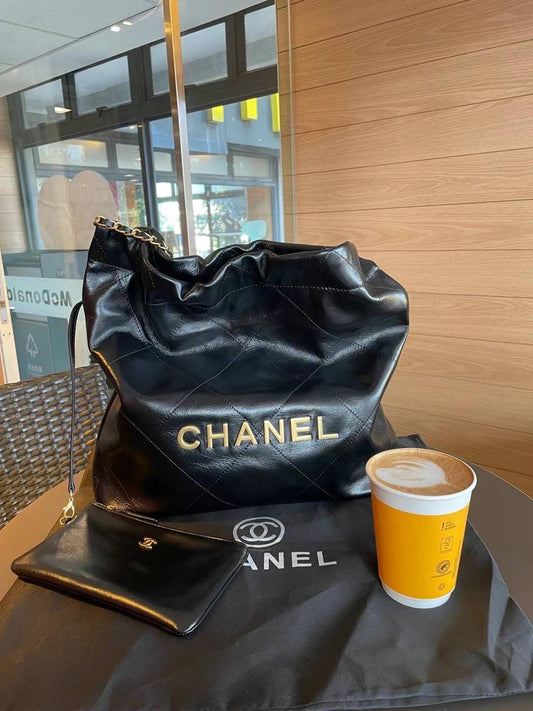 Chanel bag tote