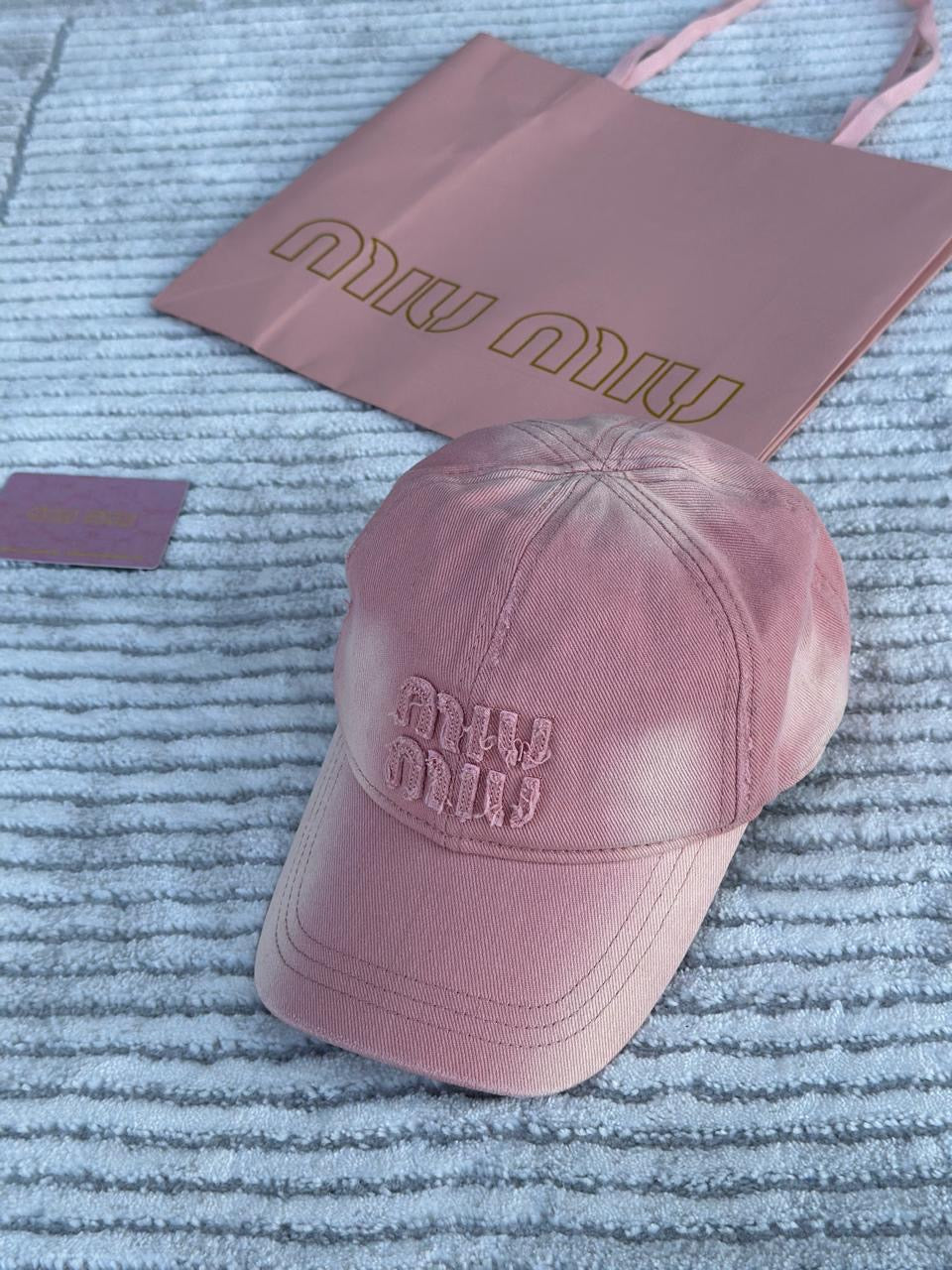 Miu miu cap