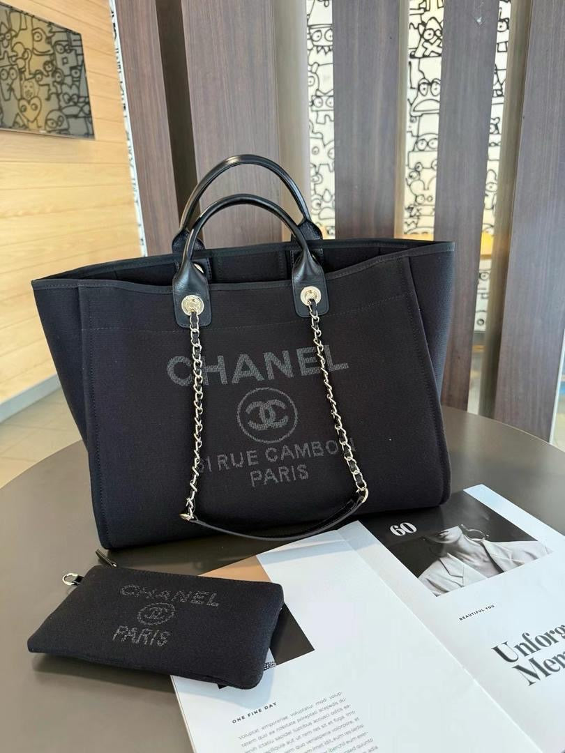 Chanel bag tote