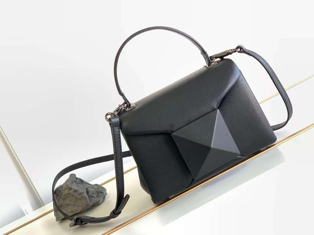 Valentino bag