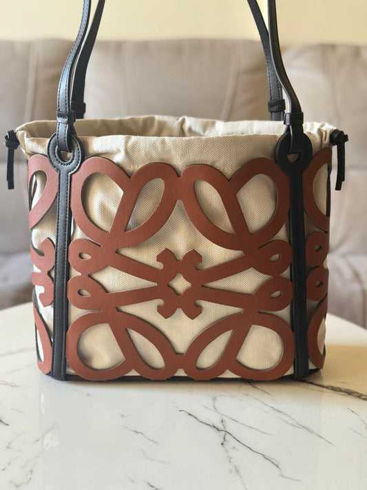 Loewe bag - tote