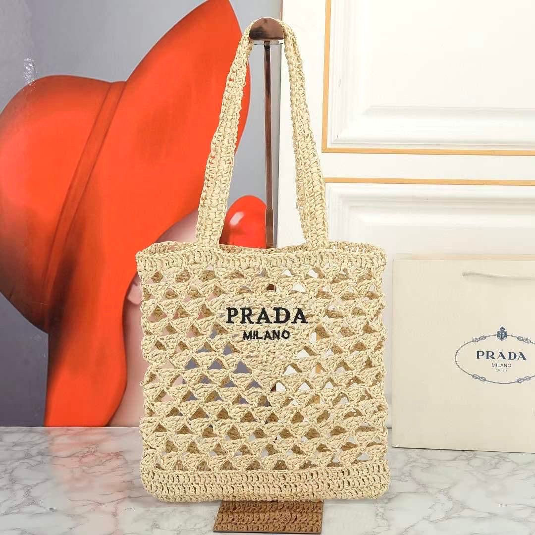 Prada bag - tote beach