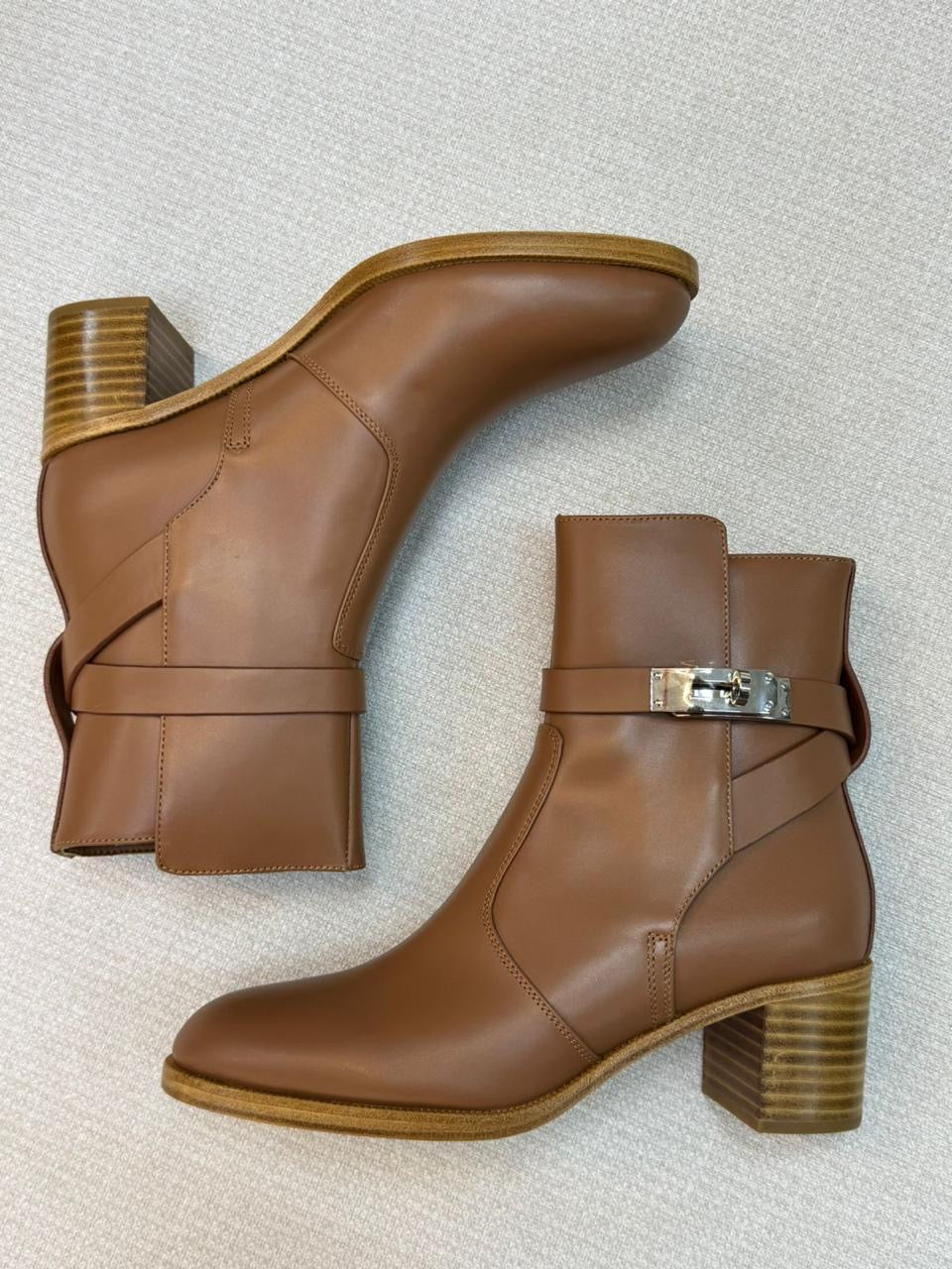 Hermes boots