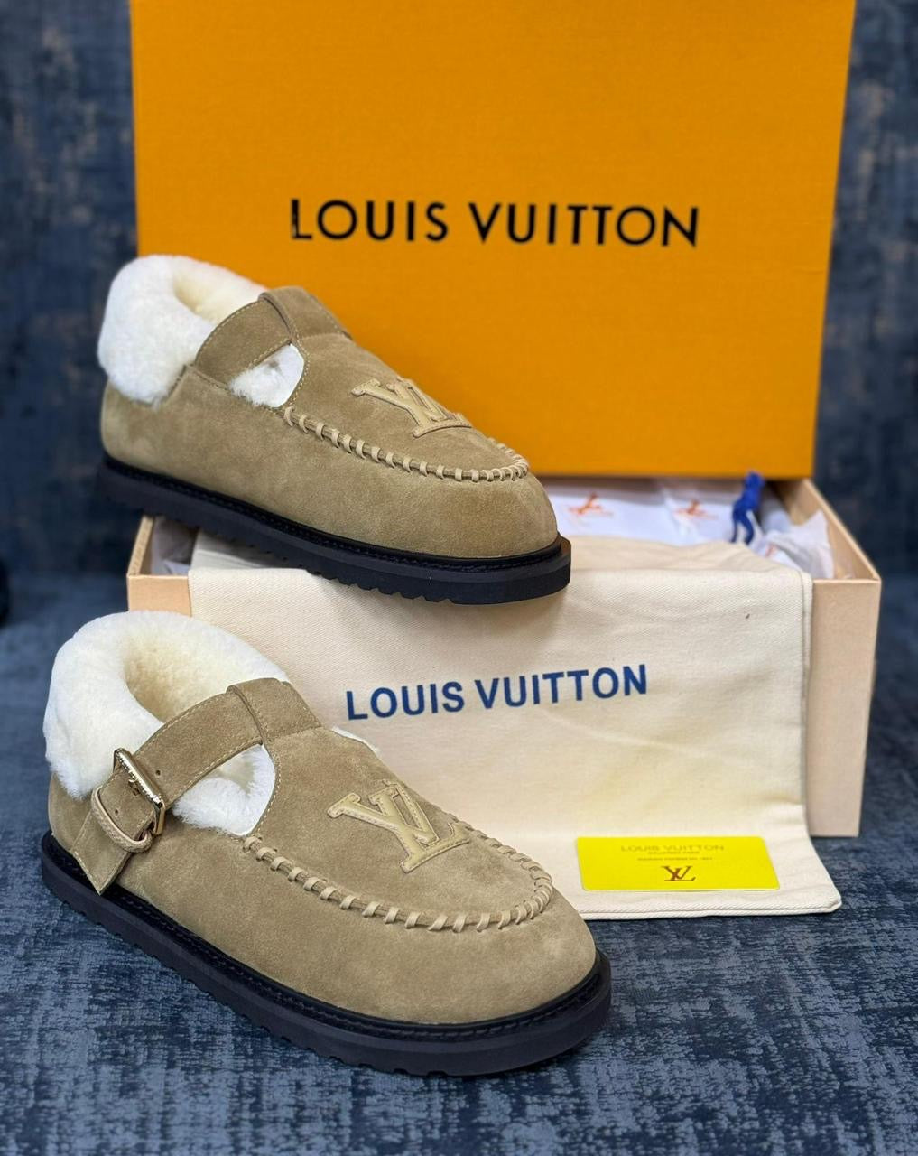 Lv loafers - sandals. With fur