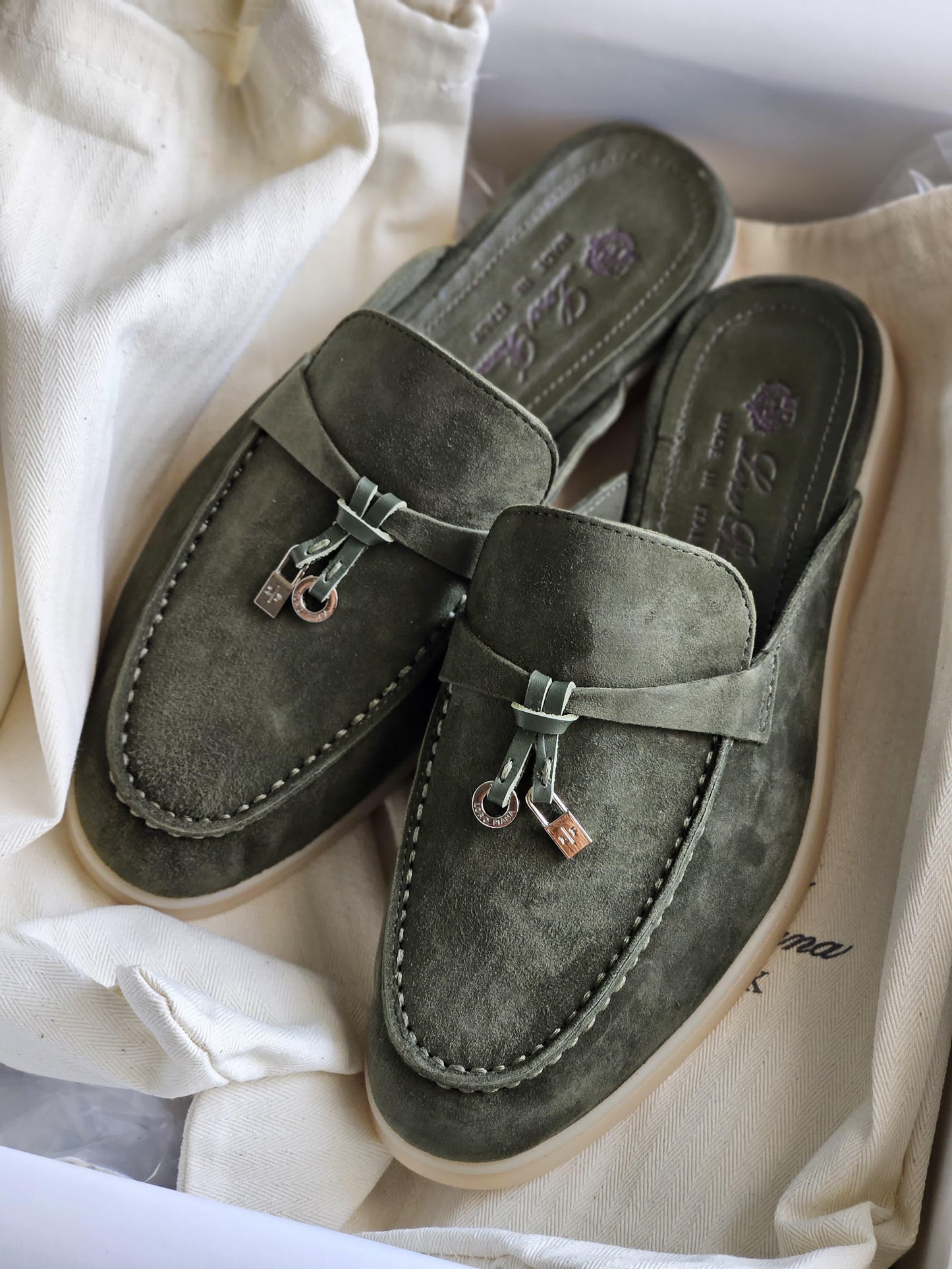 Loro piana mules