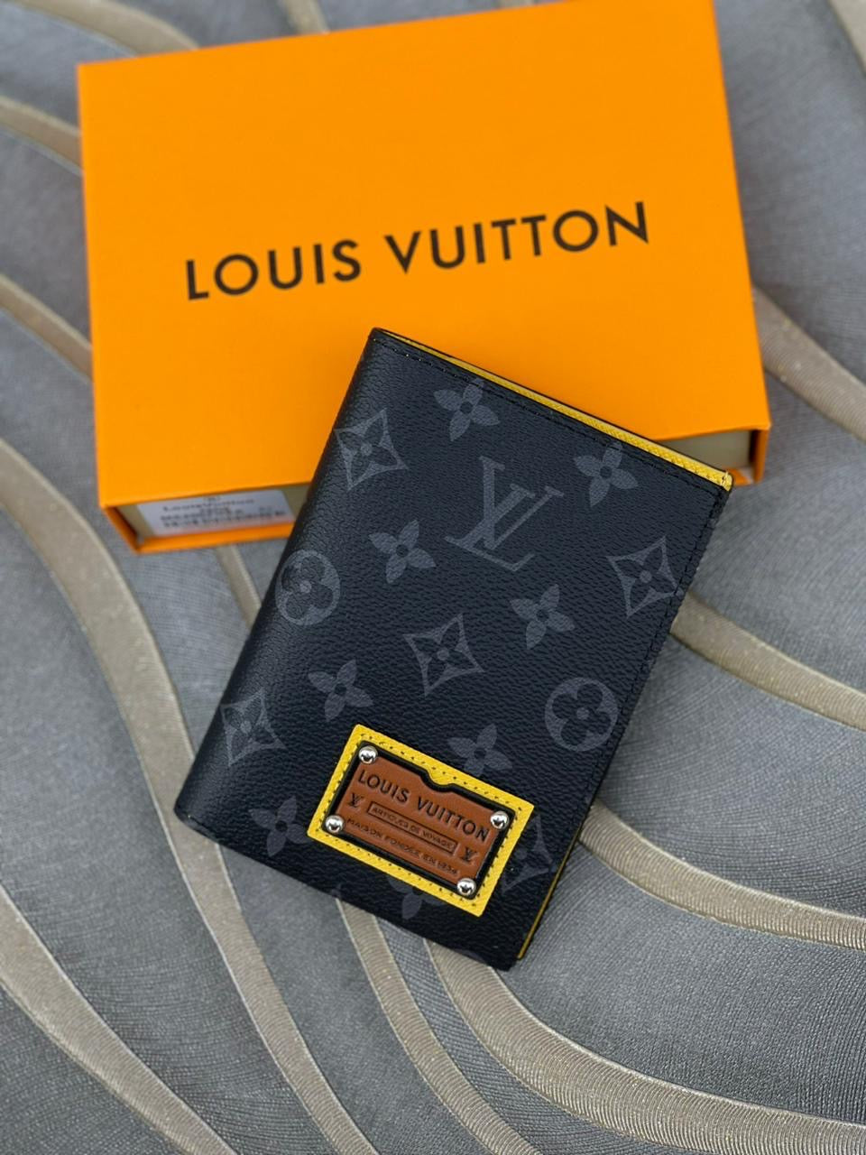 Lv passport cover - wallet