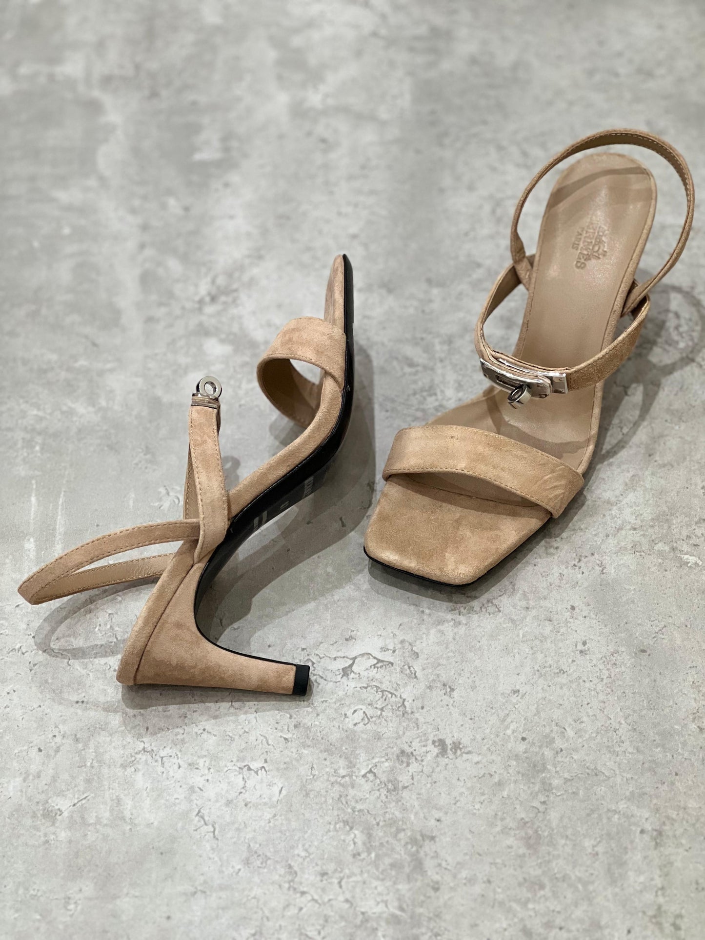 Hermes sandals heels