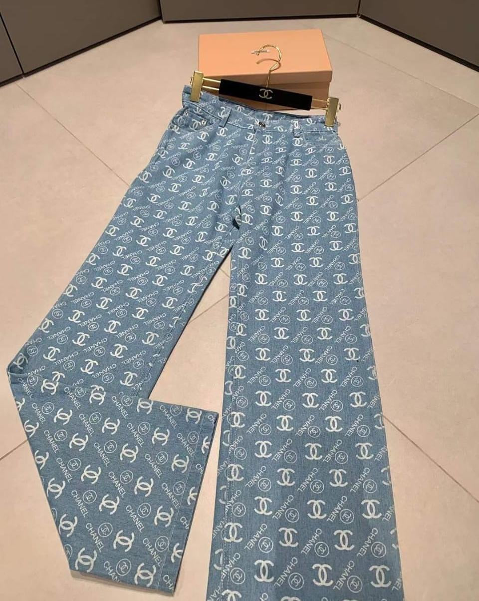 Chanel pants