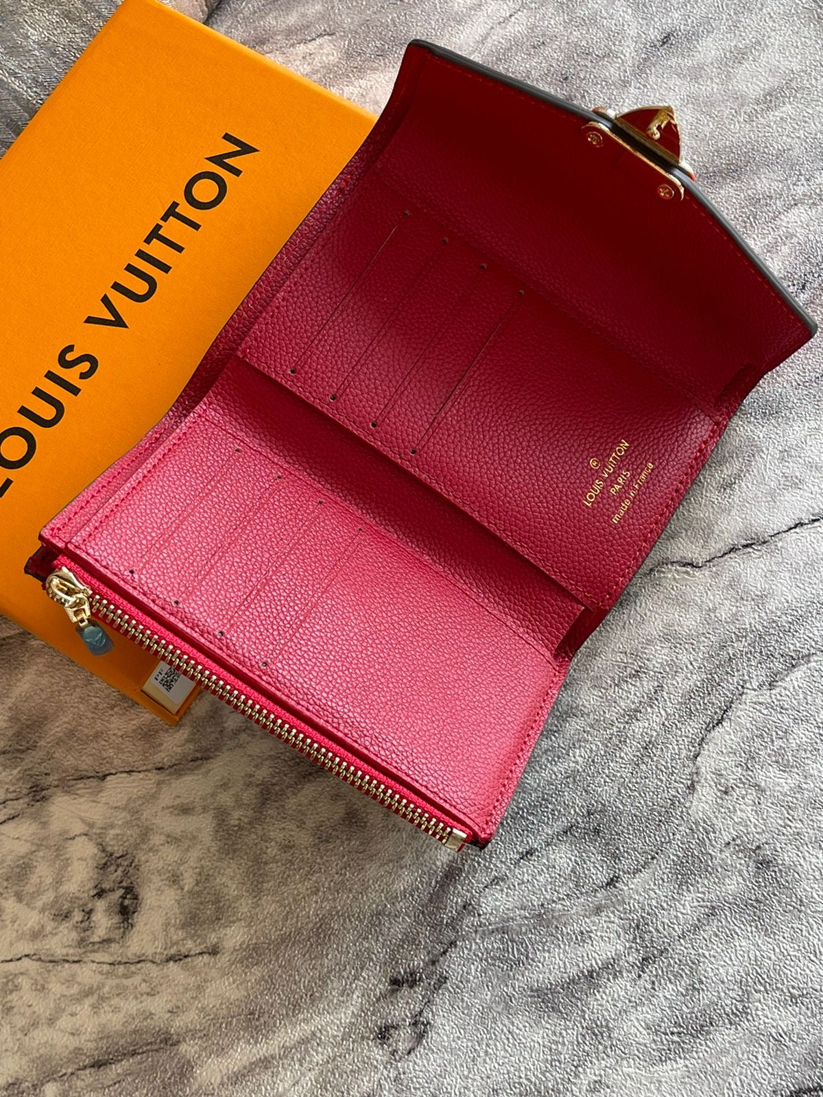 Lv wallet