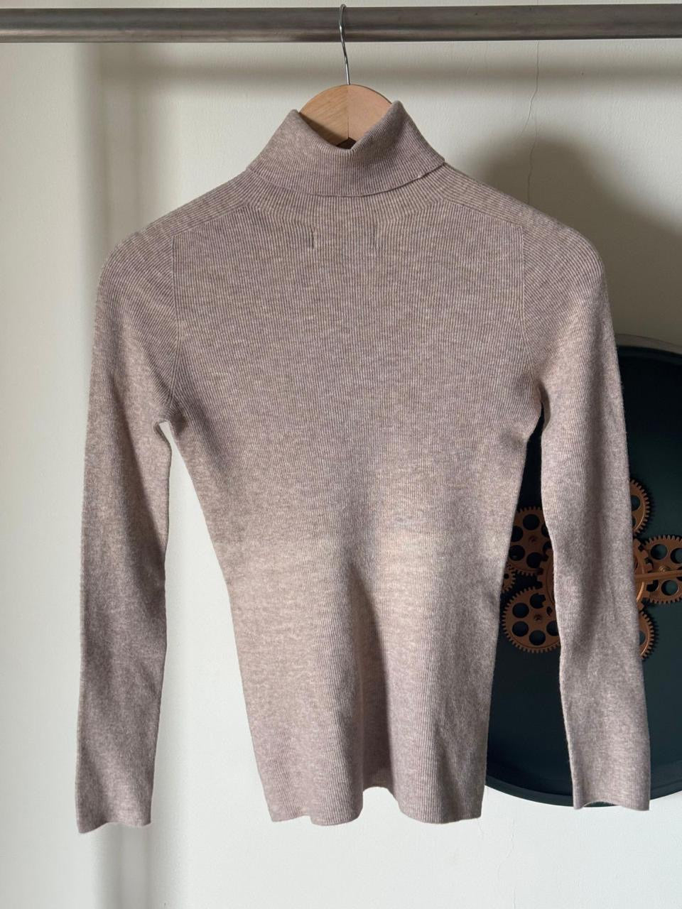 Loro piana sweater