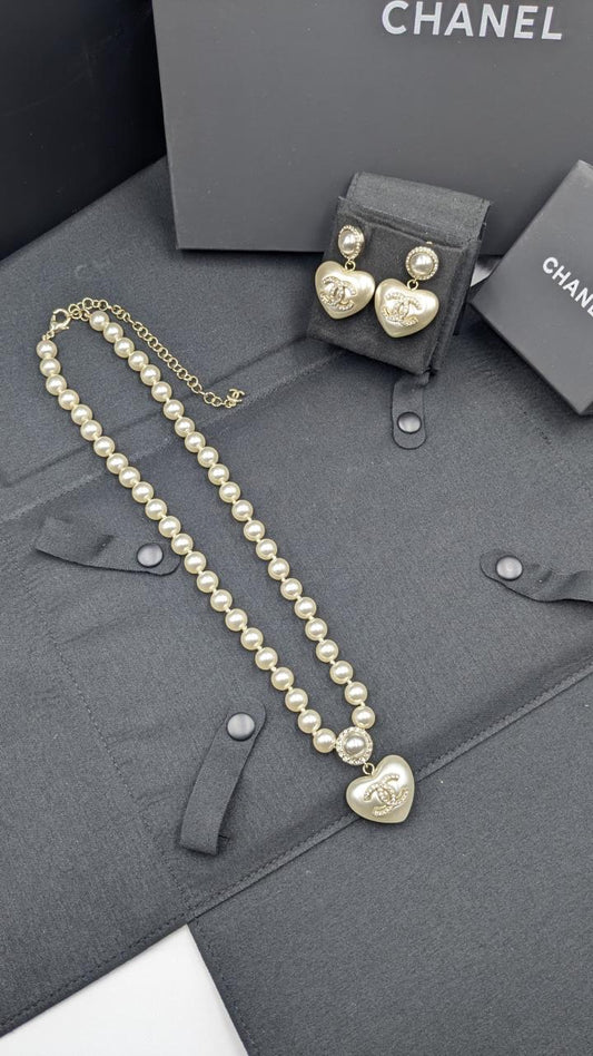 Chanel jewelry set