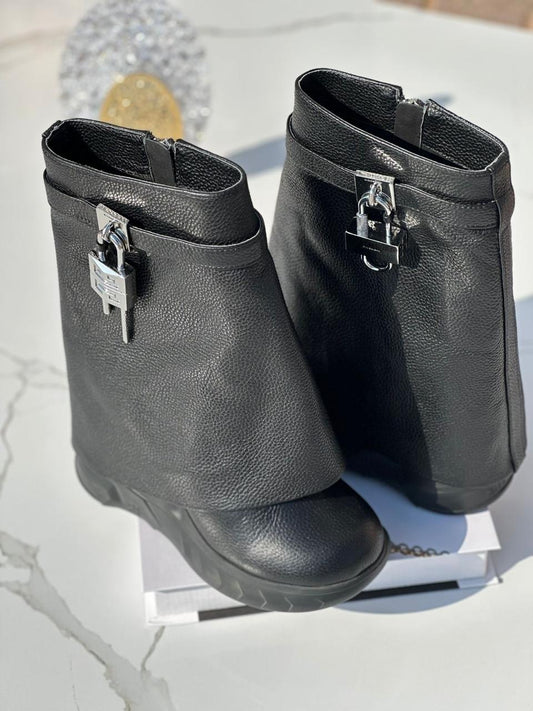 Givenchy boots