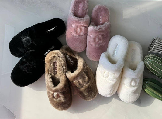 Chanel mules with fur