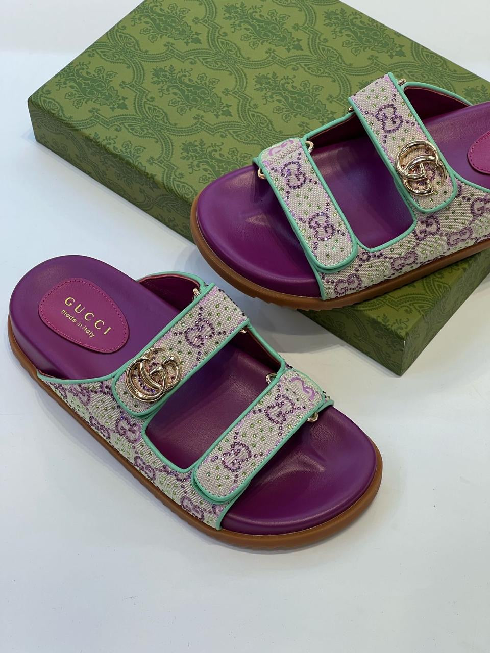 Gucci slippers