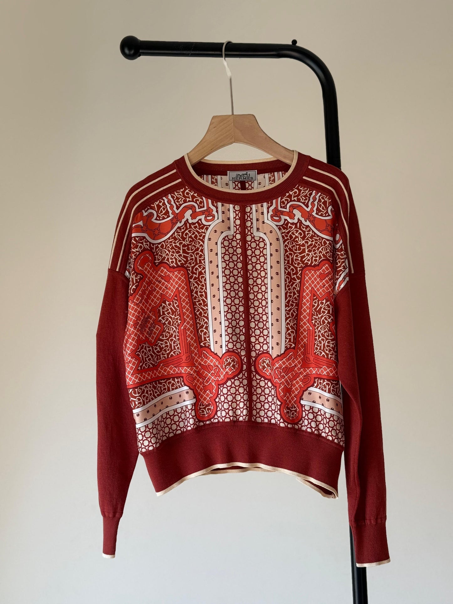 Hermes sweater