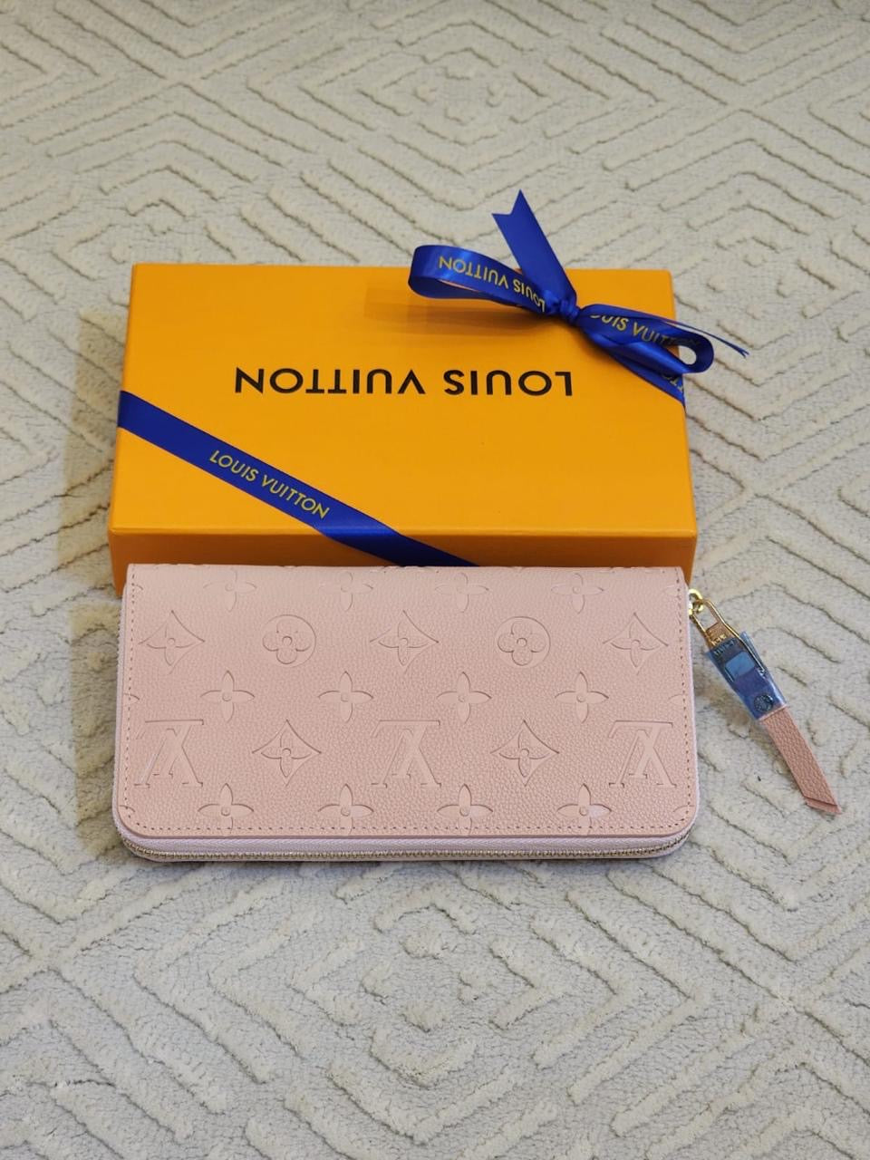 Lv wallet