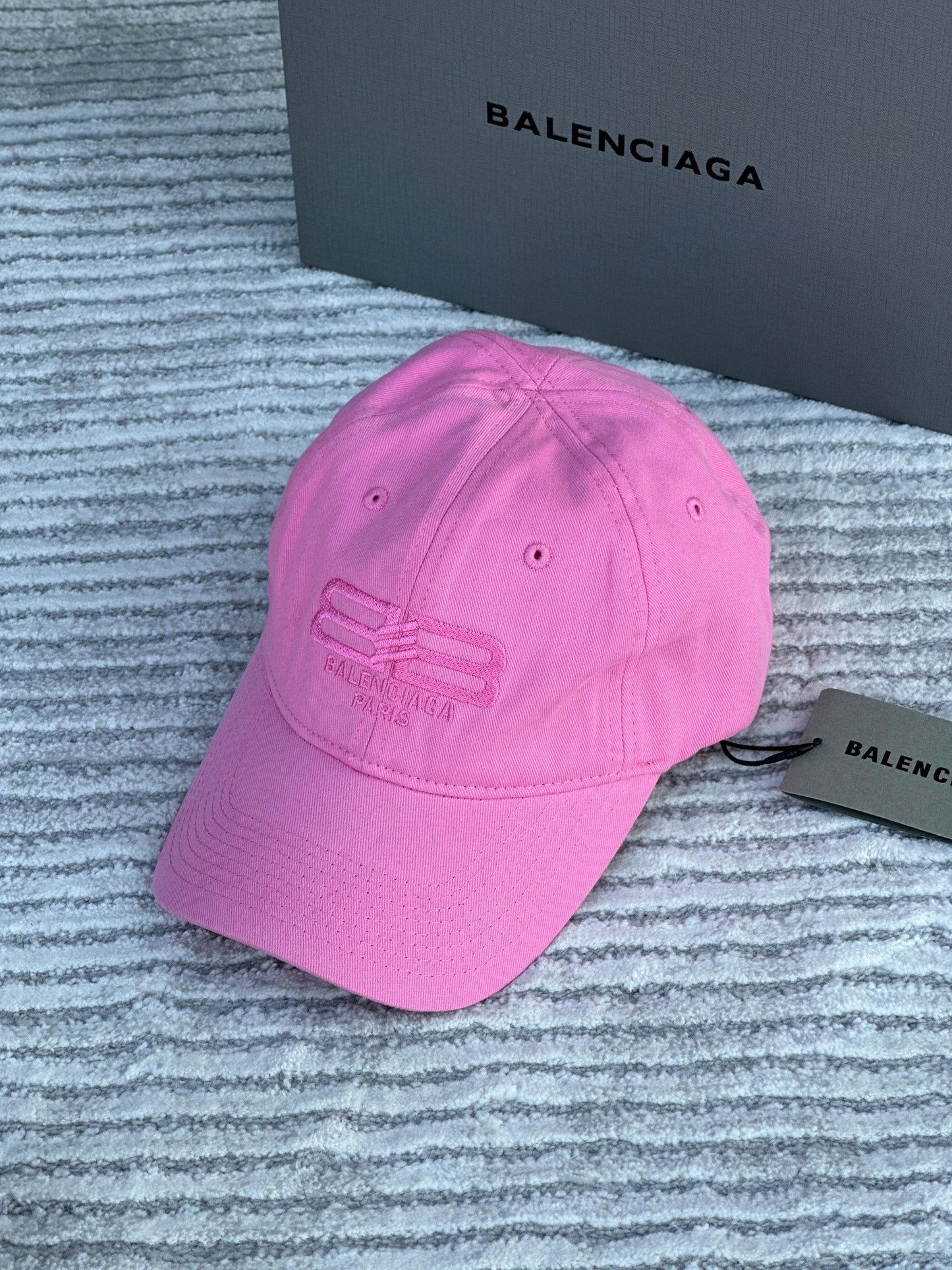 Balenciaga cap