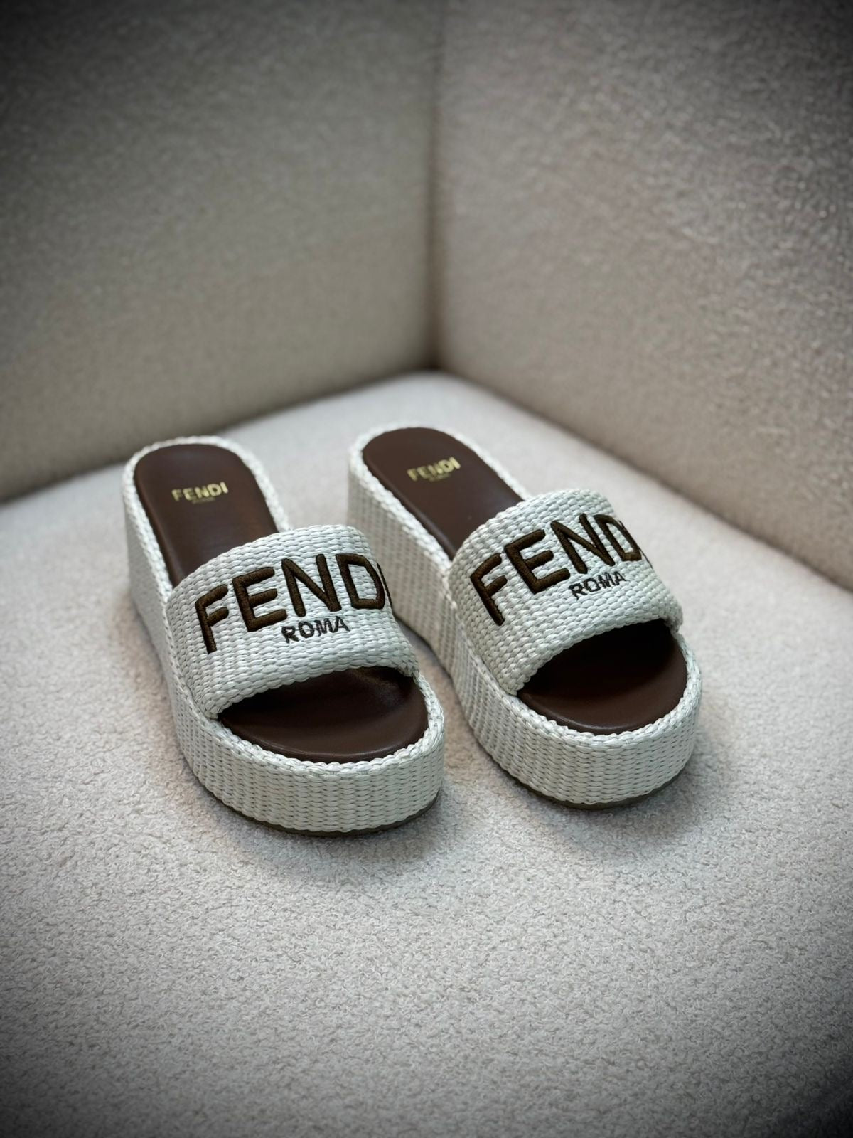 Fendi slippers - wedges